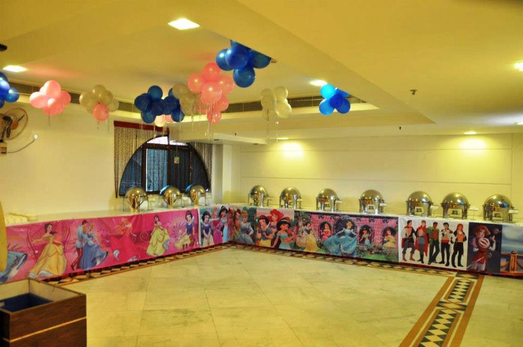 Chanson Grand Westend Delhi  Exterior photo