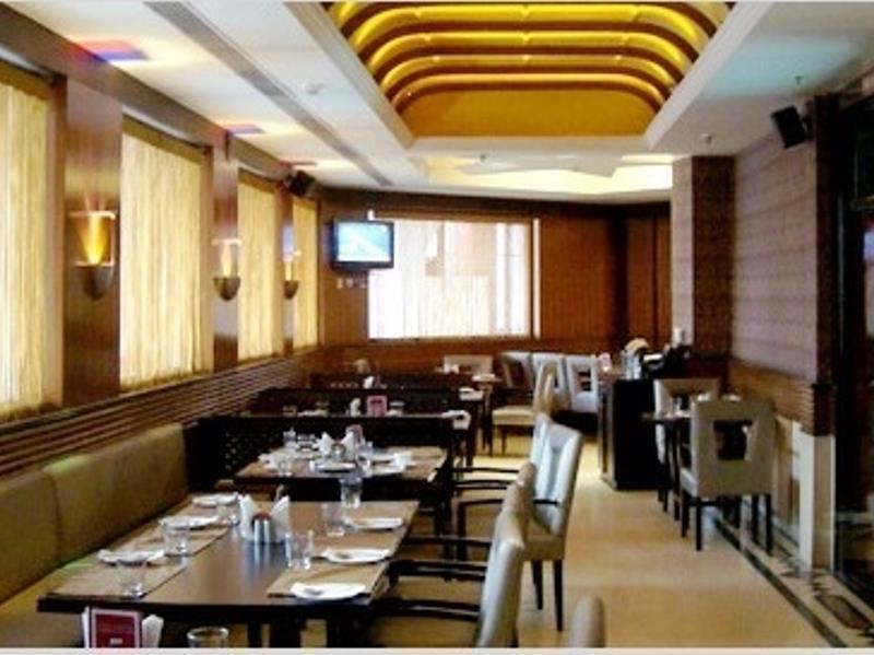 Chanson Grand Westend Delhi  Exterior photo