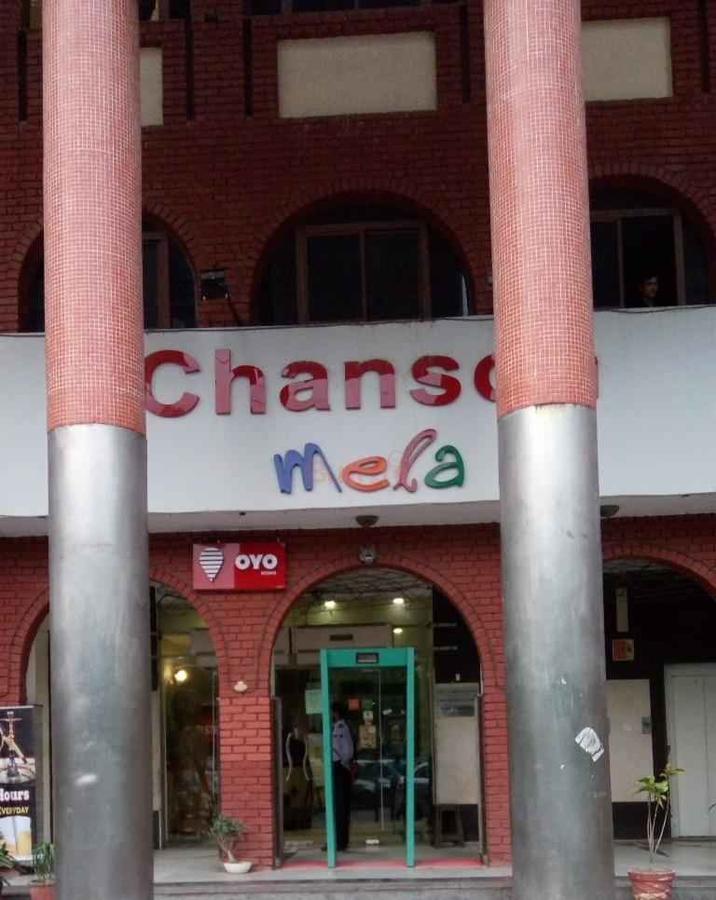 Chanson Grand Westend Delhi  Exterior photo