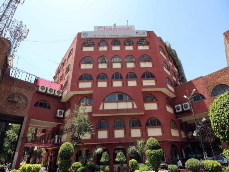 Chanson Grand Westend Delhi  Exterior photo